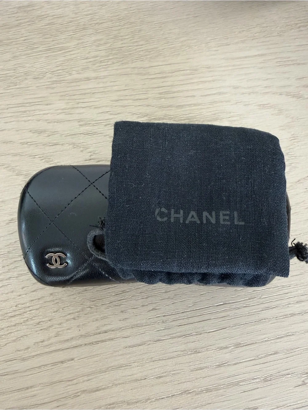 Chanel black oversized sunglasses - Picture 8 of 8
